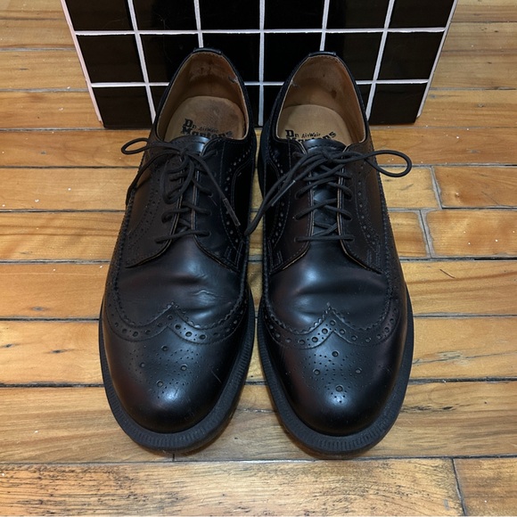Dr. Martens Black Men's Shoes - Picture 3 of 6